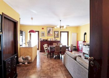 Salone - Three-room apartment via Roma, 93, Rubiana - photo 17