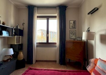 Camera da letto - Trilocale via Osasco, 97, Torino (zona San Paolo) - foto 6