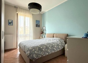 Camera da letto - Trilocale via Osasco, 97, Torino (zona San Paolo) - foto 13