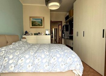 Camera da letto - Trilocale via Osasco, 97, Torino (zona San Paolo) - foto 14