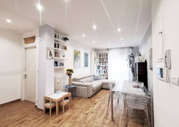 Salone - Quadrilocale via Le Chiuse, 50, Torino (zona San Donato) - foto 6