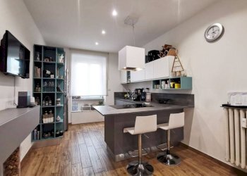 Cucina - Quadrilocale via Le Chiuse, 50, Torino (zona San Donato) - foto 11