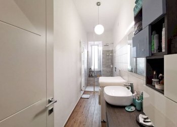 Bagno - Quadrilocale via Le Chiuse, 50, Torino (zona San Donato) - foto 22