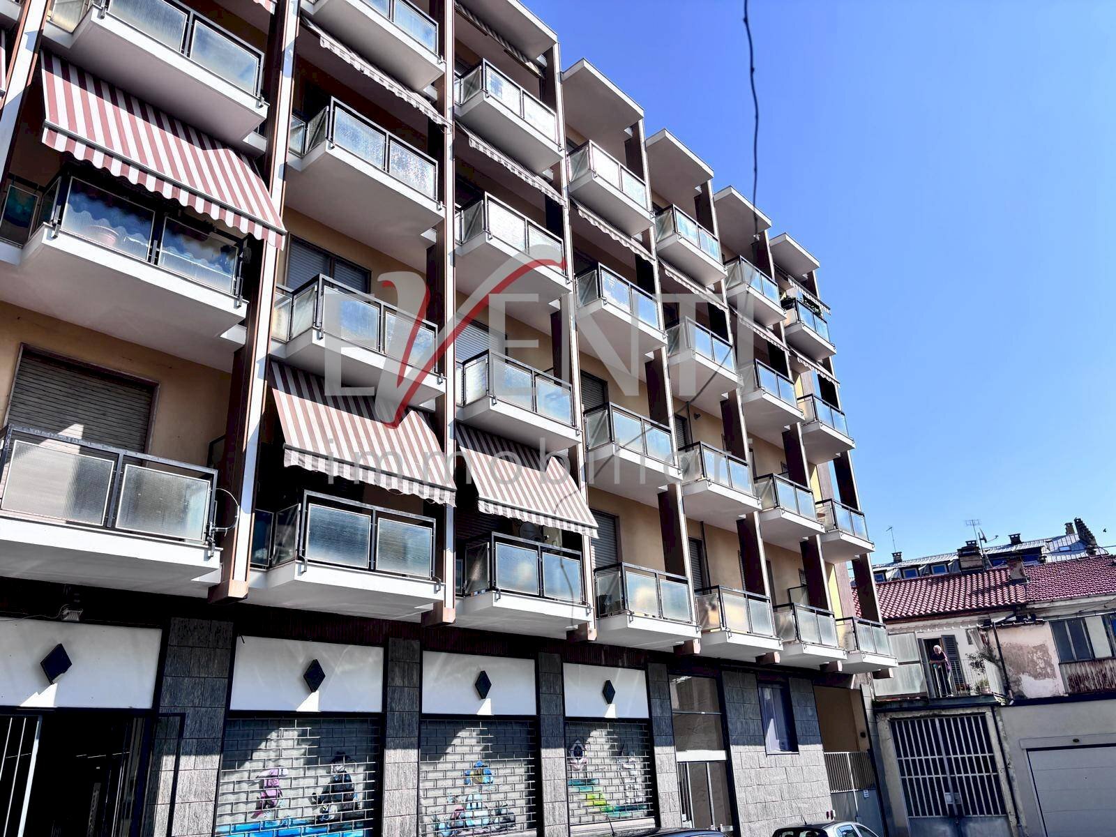 Foto 1 - Trilocale Via Alessandro Manzoni
 
1, Pinerolo - foto 1