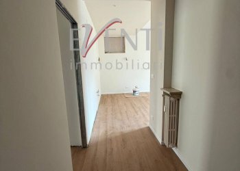 Foto 9 - Trilocale Via Alessandro Manzoni
 
1, Pinerolo - foto 9