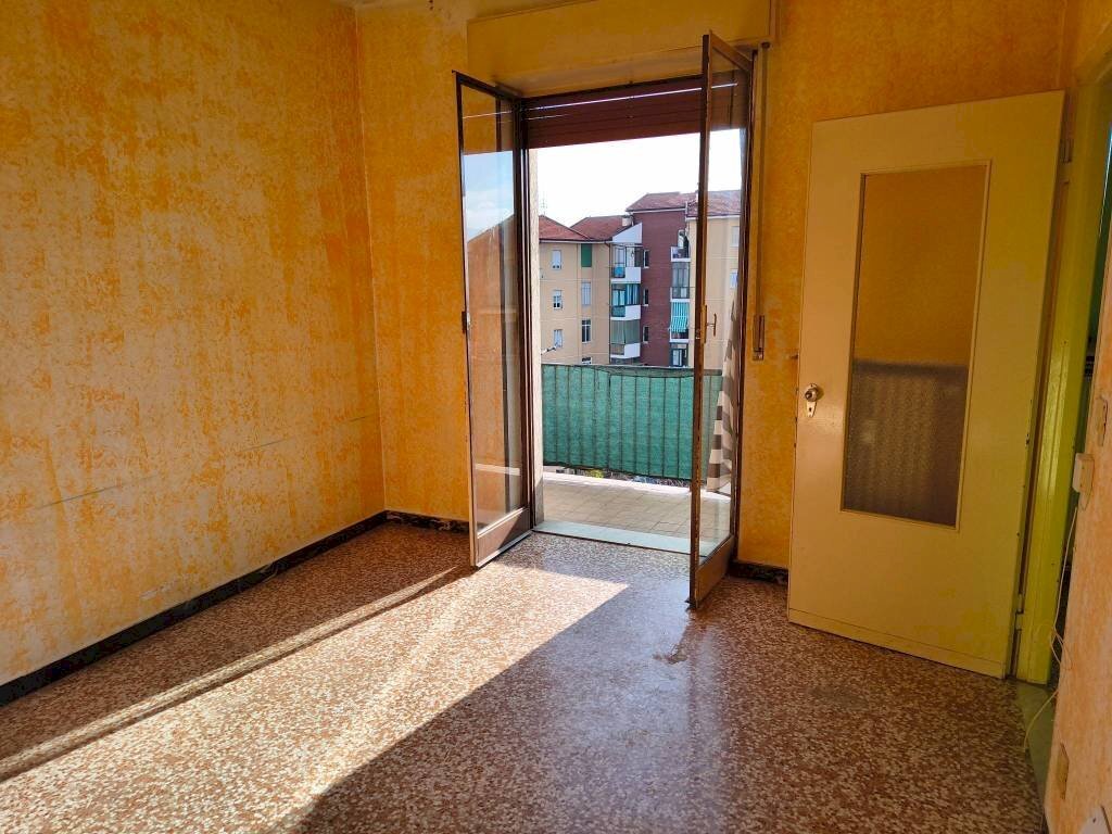 Soggiorno - Appartamento Cuneo (zona Donatello) - foto 3
