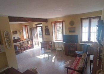 Salone - Rustico via Piave, Montiglio Monferrato - foto 1