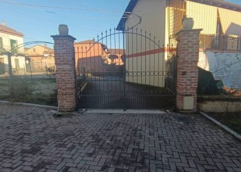 Posto macchina - Rustico via Piave, Montiglio Monferrato - foto 3