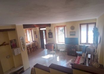 Salone - Rustico via Piave, Montiglio Monferrato - foto 13