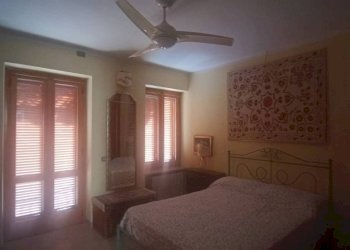 Camera da letto - Rustico via Piave, Montiglio Monferrato - foto 15