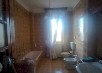 Bagno - Villa via Vittorio Emanuele II, Calliano - foto 14