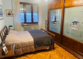 Camera da letto - Three-room apartment via 28 Aprile, 21, Cuneo (neighborhood Centro) - photo 12