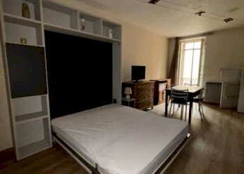 Camera da letto - One-room apartment piazza Boves, 2, Cuneo (neighborhood Centro) - photo 8