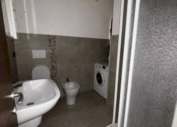 Bagno - One-room apartment piazza Boves, 2, Cuneo (neighborhood Centro) - photo 9