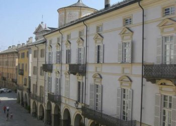 Vista - Bilocale via Roma, 26, Cuneo (zona Centro) - foto 11