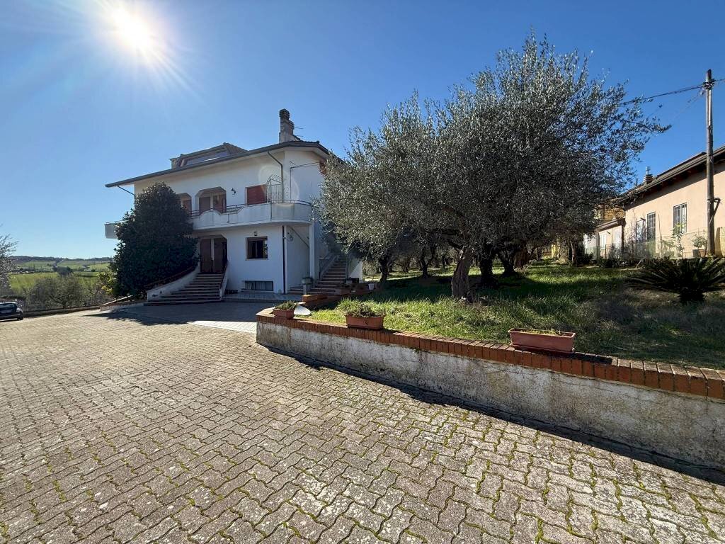 Giardino - Villa via Panoramica, Morciano di Romagna - foto 2