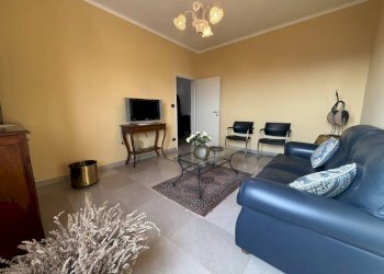 Salone - Villa a Schiera via Roma, Saludecio - foto 3