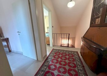 Corridoio - Villa a Schiera via Roma, Saludecio - foto 11