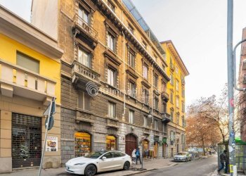 Facciata - Bilocale via Claudio Luigi Berthollet, 27, Torino (zona San Salvario) - foto 21