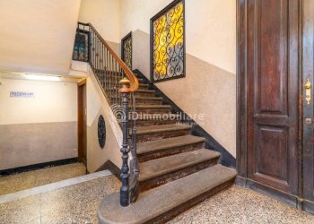 Interno palazzo - Two-room apartment via Claudio Luigi Berthollet, 27, Torino (neighborhood San Salvario) - photo 19