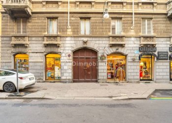 Facciata - Bilocale via Claudio Luigi Berthollet, 27, Torino (zona San Salvario) - foto 21