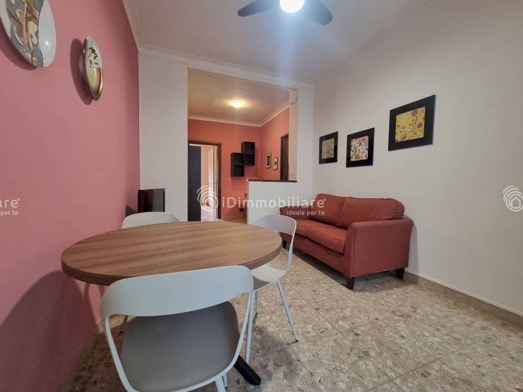 Salone - Two-room apartment via Aosta, 50, Torino (neighborhood Aurora) - photo 2