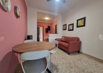 Salone - Two-room apartment via Aosta, 50, Torino (neighborhood Aurora) - photo 2