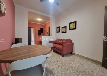 Salone - Two-room apartment via Aosta, 50, Torino (neighborhood Aurora) - photo 3