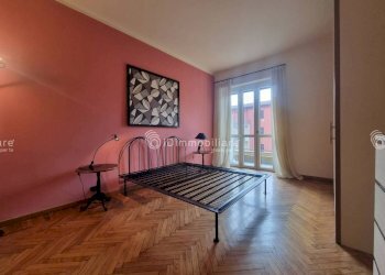 Camera da letto - Two-room apartment via Aosta, 50, Torino (neighborhood Aurora) - photo 14