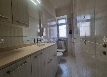 Bagno - Two-room apartment via Aosta, 50, Torino (neighborhood Aurora) - photo 18