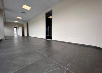 Interno non residenziale - Ufficio via Circonvallazione, 23, Castelletto Stura - foto 16