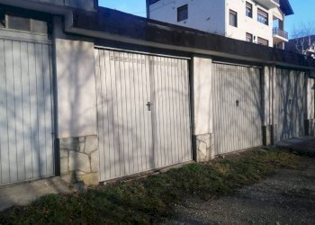 Box auto - Box piazza Camillo Benso di Cavour, 6, Pinerolo - photo 1