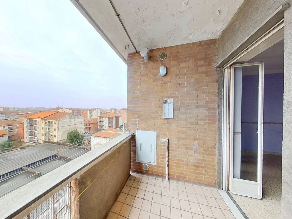 Terrazzo - Three-room apartment via Pastrengo, 35, Moncalieri - photo 1