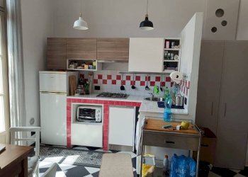 Cucina - Bilocale via Lessolo, 26, Torino (zona Vanchiglietta) - foto 4