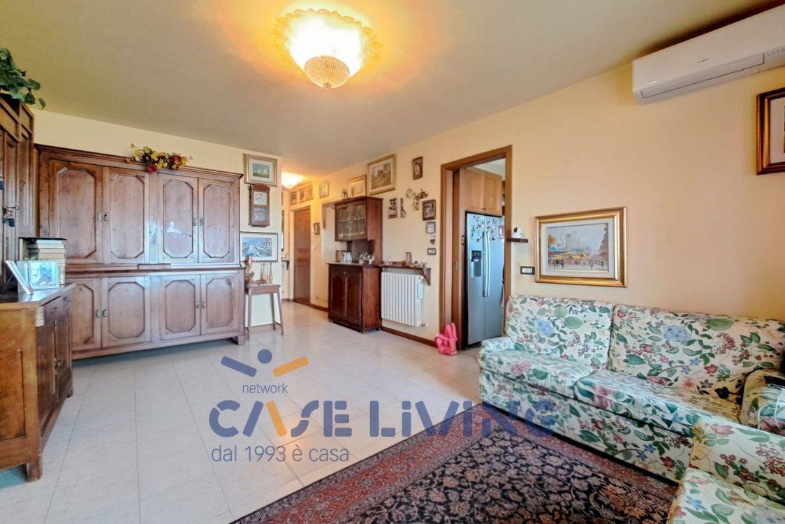 Foto 2 - Three-room apartment Via Giuseppe Mazzini
 
10, Rosate - photo 2