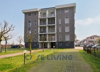 Foto 16 - Three-room apartment Via Giuseppe Mazzini
 
10, Rosate - photo 16