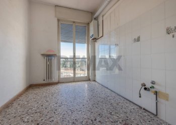 Stanza vuota - Trilocale Casorate Sempione - foto 11