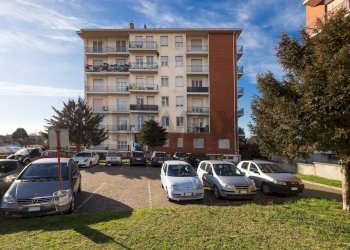 Edificio all\'aperto - Trilocale Casorate Sempione - foto 31