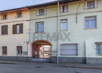 Edificio all\'aperto - Bilocale via Foro San Martino
 
18, Cassano Magnago - foto 20