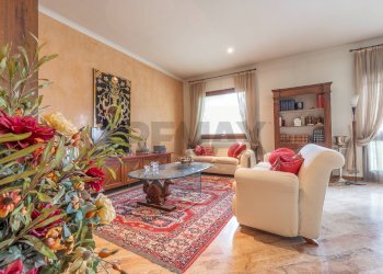 Soggiorno - Appartamento Via Agnelli
 
29, Gallarate - foto 1