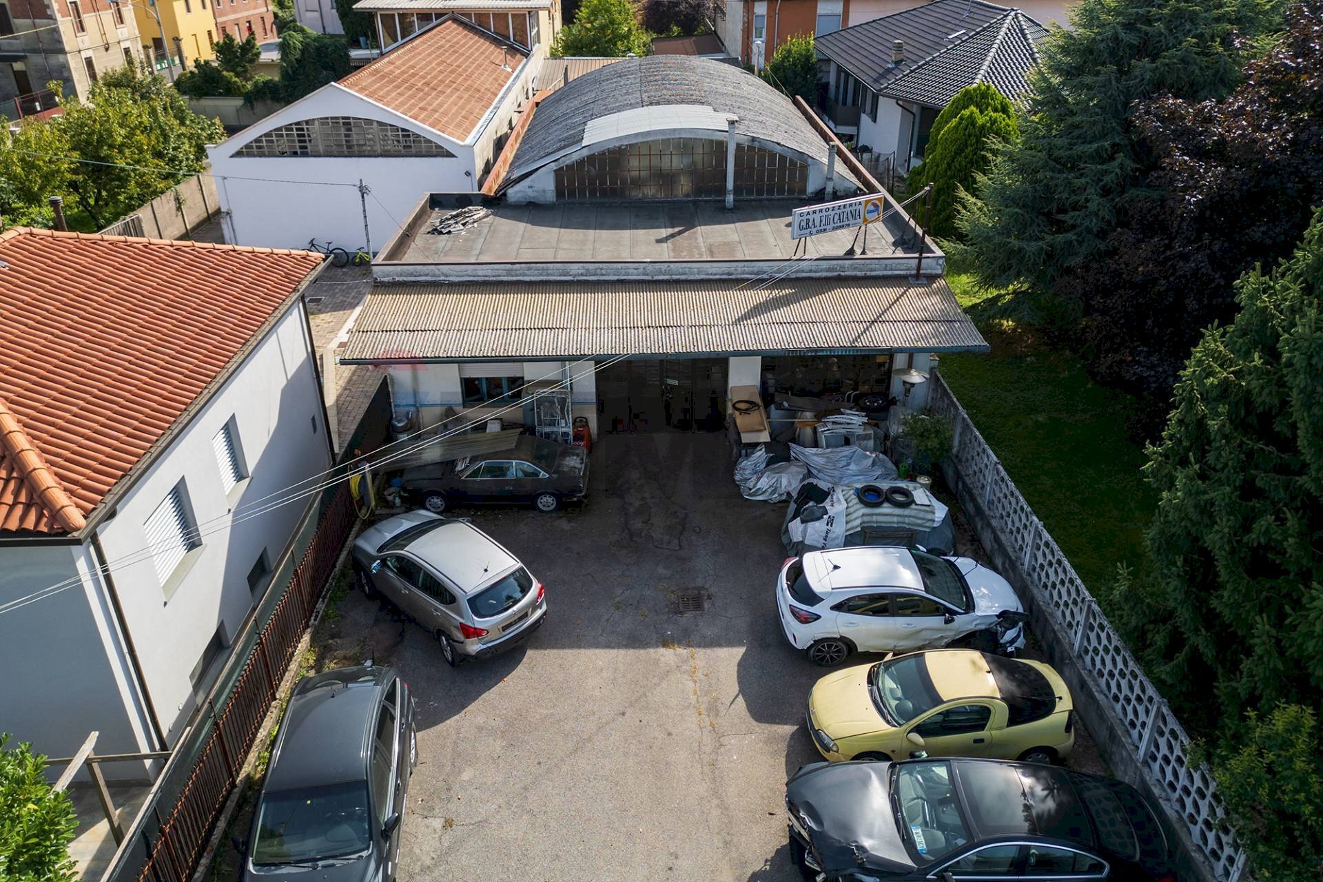 Edificio all\'aperto - Locale Commerciale Via Torino
 
7, Samarate - foto 2