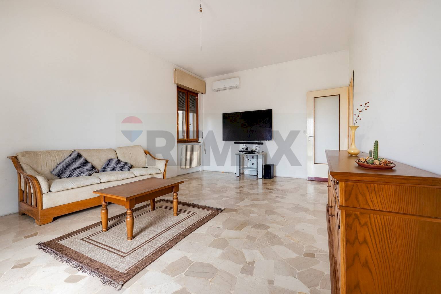 Soggiorno - Trilocale via Poma
 
30, Lonate Pozzolo - foto 1