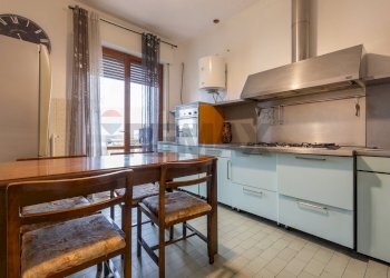 Cucina - Trilocale via Poma
 
30, Lonate Pozzolo - foto 7