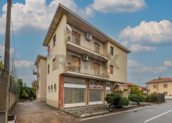 Edificio all\'aperto - Trilocale via Poma
 
30, Lonate Pozzolo - foto 18