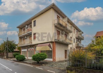 Edificio all\'aperto - Trilocale via Poma
 
30, Lonate Pozzolo - foto 19