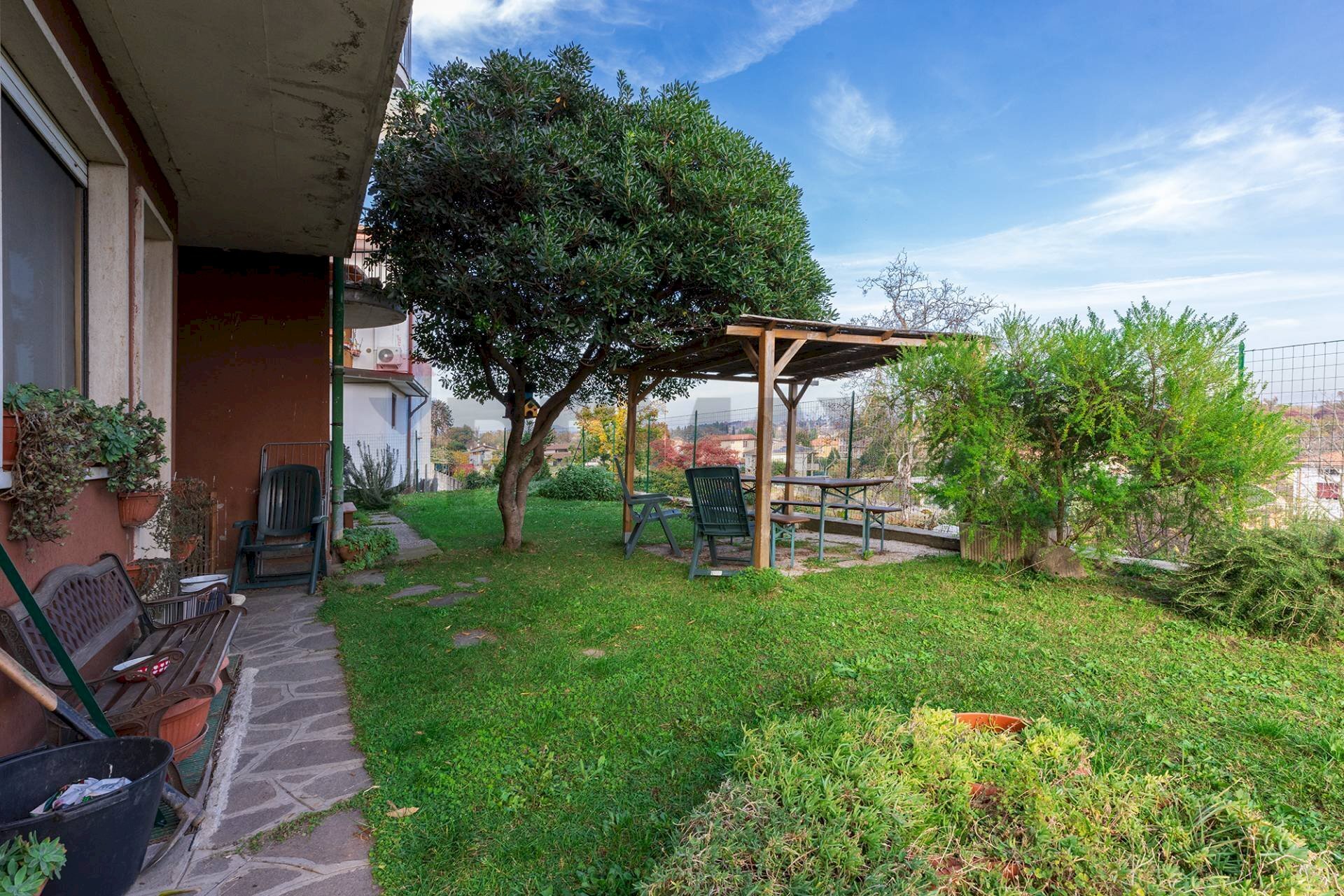 Giardino - Four-room apartment Via Trieste
 
27, Sumirago - photo 1