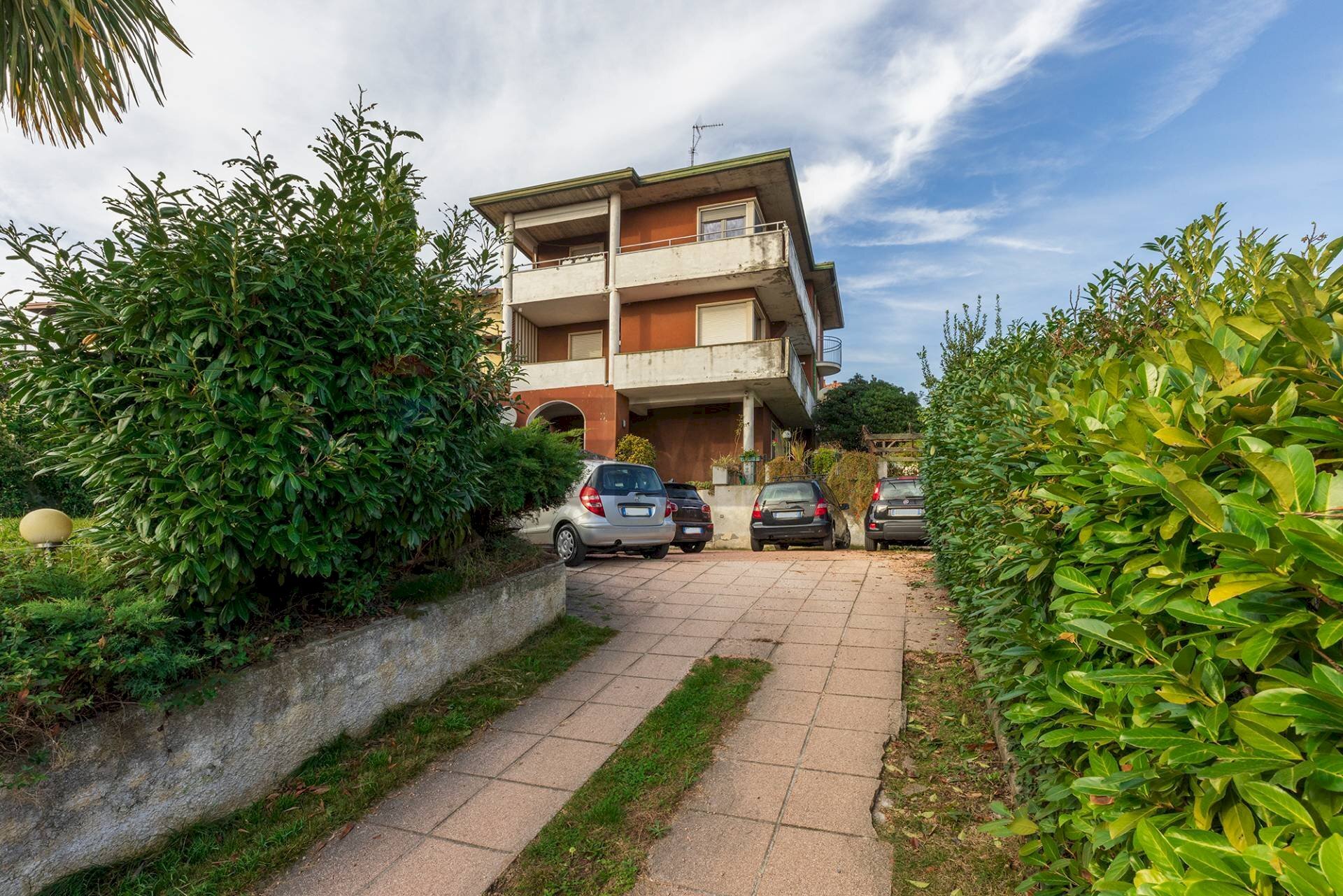 Edificio all\'aperto - Four-room apartment Via Trieste
 
27, Sumirago - photo 2