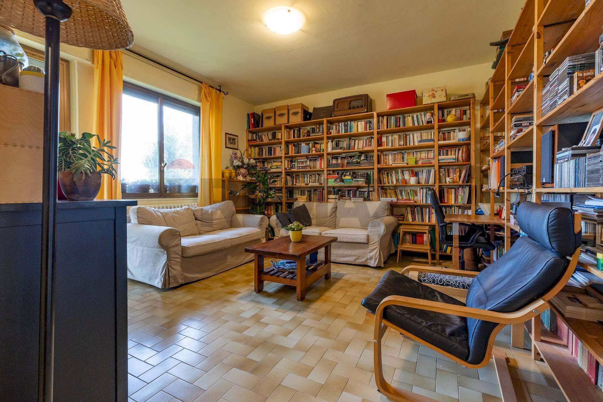 Soggiorno - Four-room apartment Via Trieste
 
27, Sumirago - photo 3