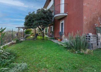 Giardino - Quadrilocale Via Trieste
 
27, Sumirago - foto 20