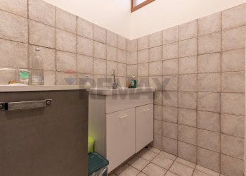 Bagno - Ufficio piazza Leonardo da Vinci
 
11, Vaprio d'Adda - foto 17